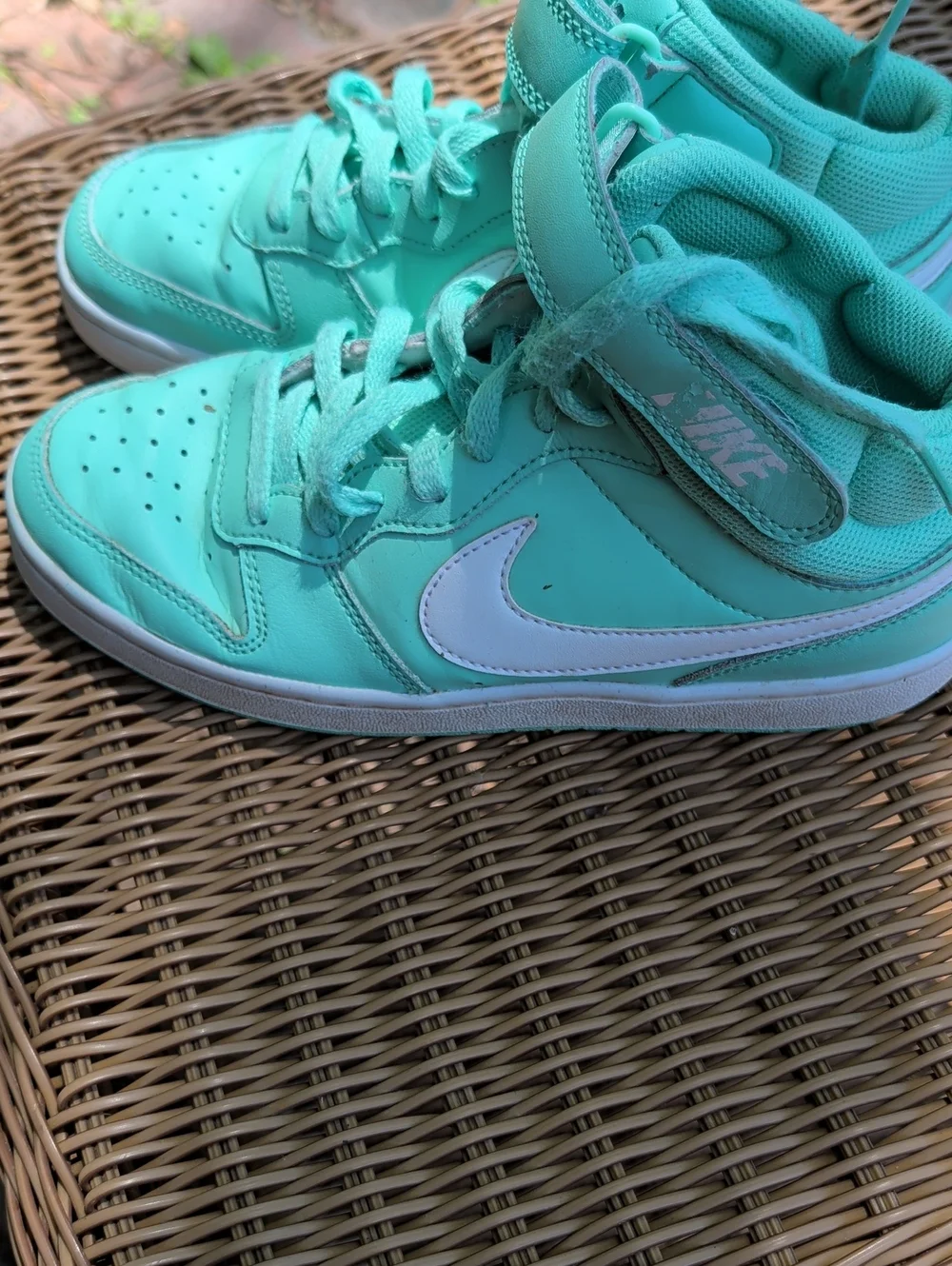 Nike Court Borough Mid 2 Casual Emerald Kids Youth 6.5